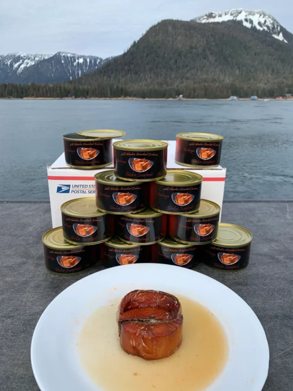 Smoked Sockeye salmon filled in cans